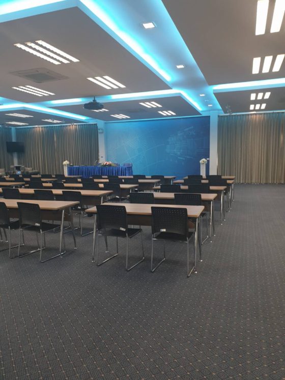 ชักพรมโรงเรียนนายร้อยสามพราน - รูปที่ 2 | อัมพรการม่าน